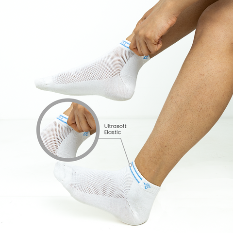 7-Day No Stink Work Socks (Pack of 4) 2 White, 1 Grey, 1 Navy